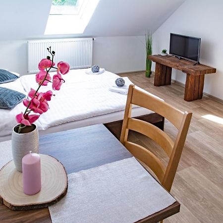Apartmany Kurojedy Bor Εξωτερικό φωτογραφία
