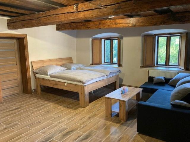 Apartmany Kurojedy Bor Εξωτερικό φωτογραφία